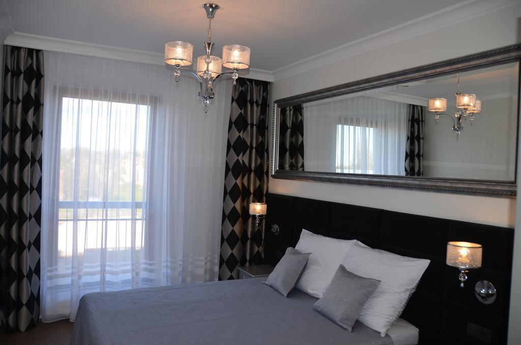 Apartamenty Adalbert กดัญสก์ ห้อง รูปภาพ
