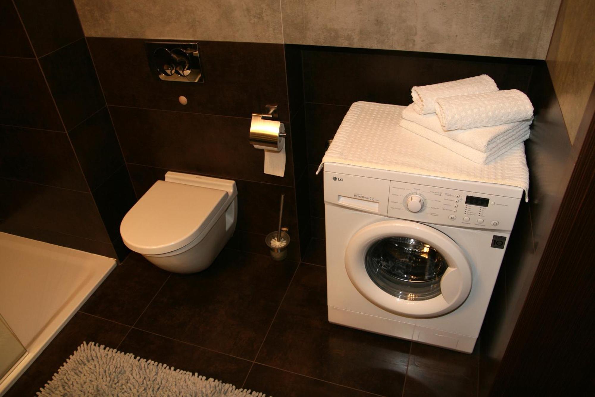 Apartamenty Adalbert กดัญสก์ ภายนอก รูปภาพ